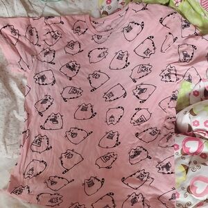 Pink Graphic Pusheen T-Shirt